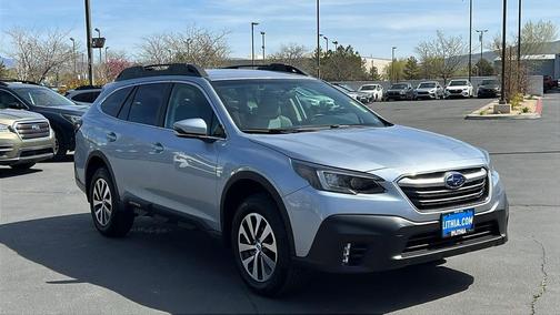 Ice Silver Metallic 2021 Subaru Outback Premium