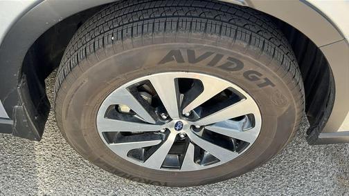 Ice Silver Metallic 2021 Subaru Outback Premium