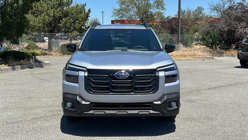 Ice Silver Metallic 2026 Subaru Outback Premium
