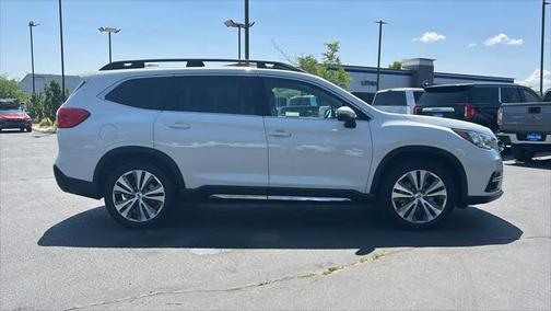 2022 Subaru Ascent Limited 8-Passenger