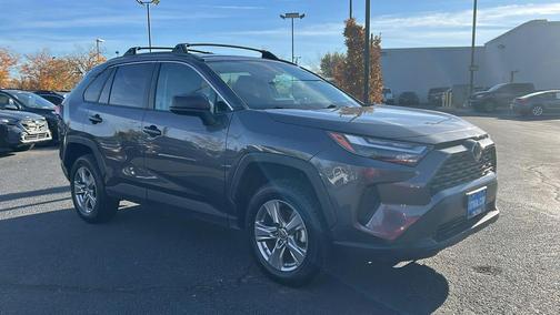 2023 Toyota RAV4 Hybrid LE