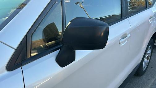 2014 Subaru Forester 2.5i