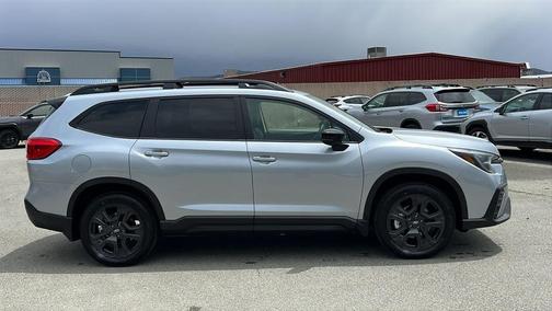 Ice Silver Metallic 2026 Subaru Ascent Onyx Edition Touring 7-Passenger