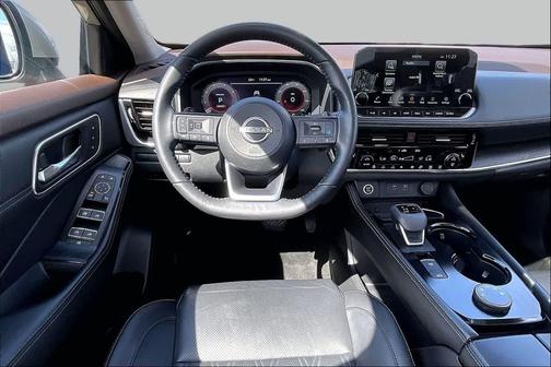 Champagne Silver Metallic 2022 Nissan Rogue Platinum