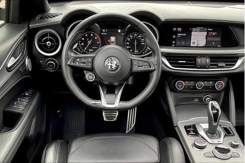 2022 Alfa Romeo Stelvio Ti