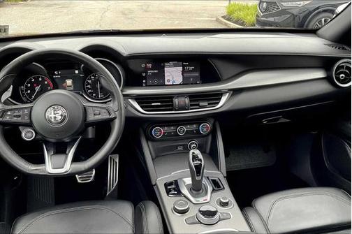 2022 Alfa Romeo Stelvio Ti