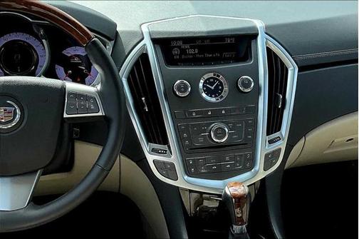 2011 Cadillac SRX Luxury Collection