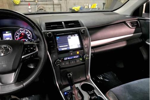 2017 Toyota Camry XSE