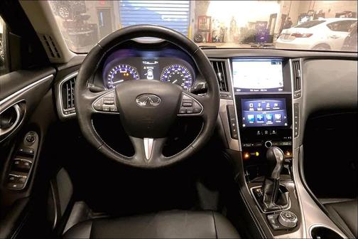 2015 INFINITI Q50 Premium