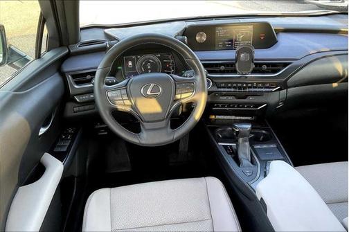 2020 Lexus UX 250h Base