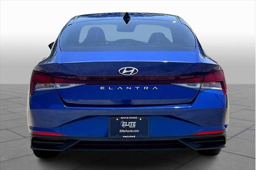 2021 Hyundai ELANTRA SEL