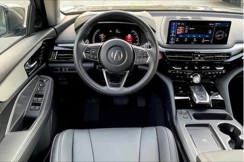 2025 Acura MDX Standard
