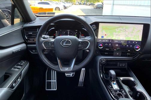2024 Lexus NX 450h+ F SPORT Handling