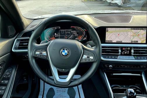 2022 BMW 330 xDrive