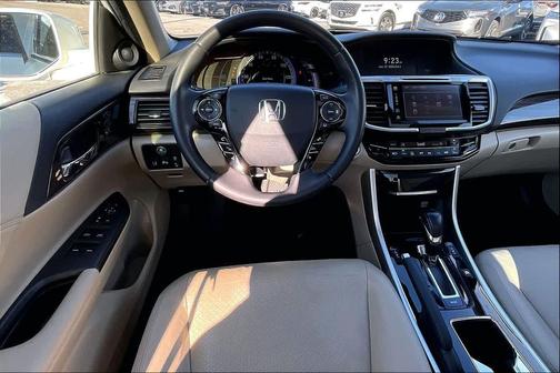 2017 Honda Accord Hybrid Touring