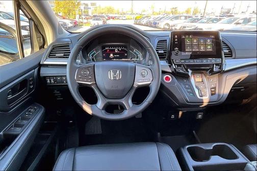 Crystal Black Pearl 2023 Honda Odyssey EX-L