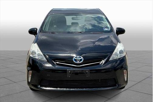 2012 Toyota Prius v Five