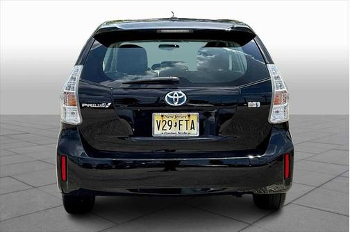 2012 Toyota Prius v Five