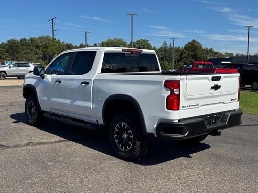 Summit White 2026 Chevrolet Silverado 1500 ZR2