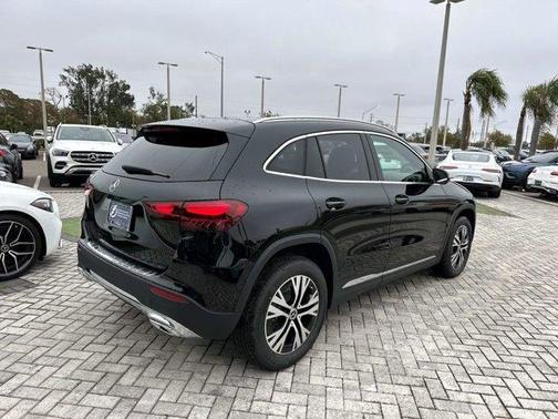 2025 Mercedes-Benz GLA 250 Base