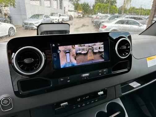 2025 Mercedes-Benz Sprinter 2500 144 WB