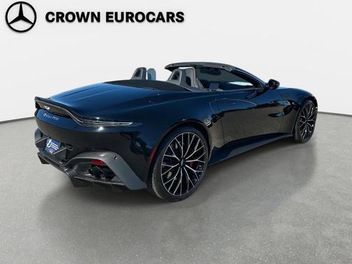 2023 Aston Martin Vantage Base