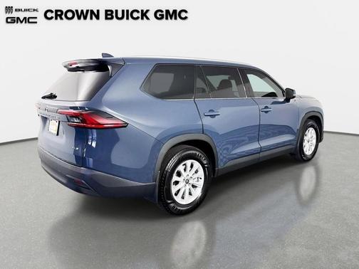 Gray 2025 Toyota Grand Highlander XLE
