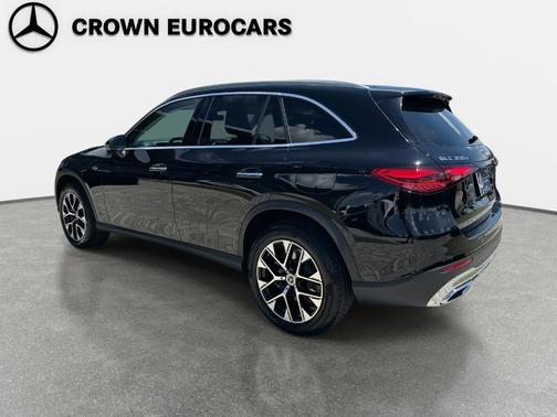 2025 Mercedes-Benz GLC 350e Base 4MATIC