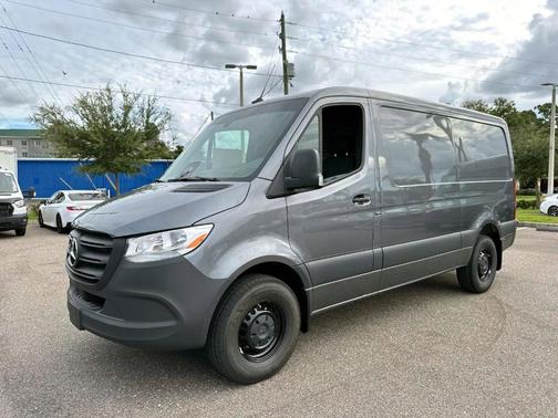 2025 Mercedes-Benz Sprinter 2500 144 WB