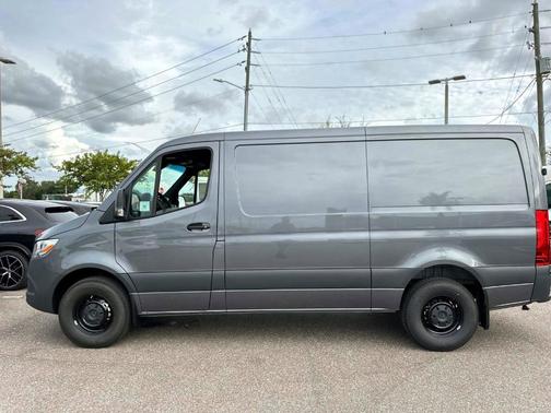 2025 Mercedes-Benz Sprinter 2500 144 WB