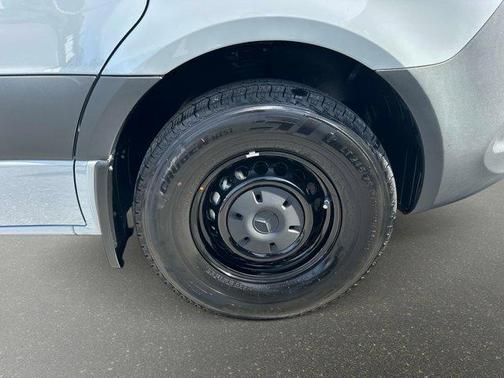 2025 Mercedes-Benz Sprinter 2500 170 WB