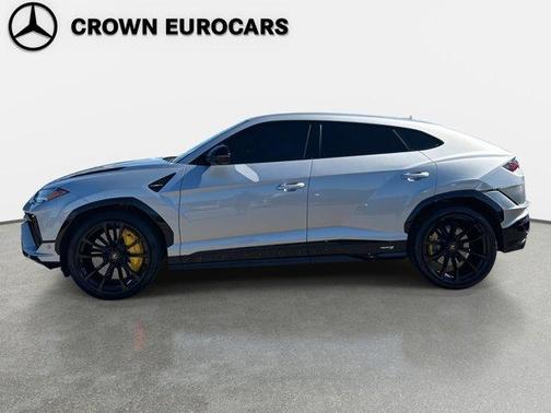 2023 Lamborghini Urus S