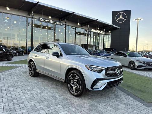 2026 Mercedes-Benz GLC 300 Base