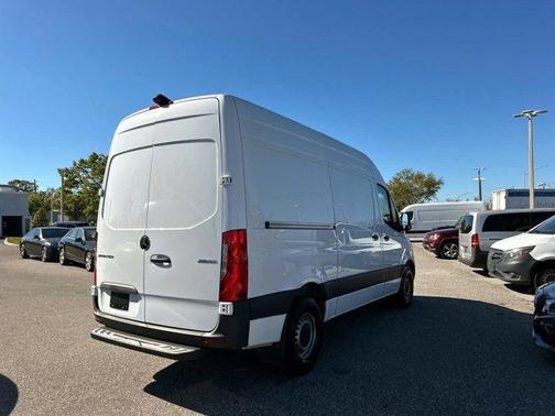 2024 Mercedes-Benz Sprinter 2500 144 WB