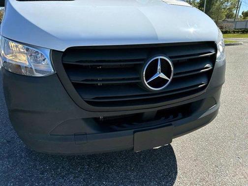 2024 Mercedes-Benz Sprinter 2500 144 WB