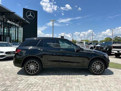 2022 Mercedes-Benz GLC 300 Base