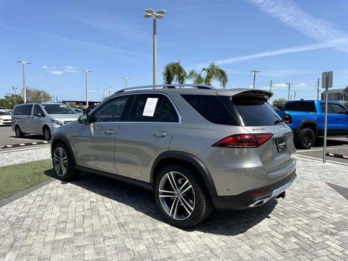 2022 Mercedes-Benz GLE 350 Base