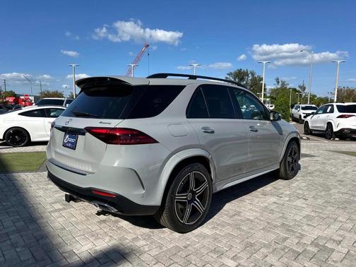 2025 Mercedes-Benz GLE 450 4MATIC