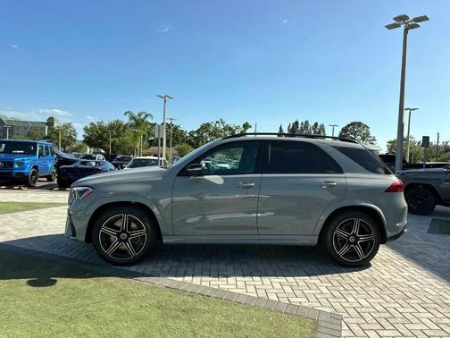 2025 Mercedes-Benz GLE 450 4MATIC