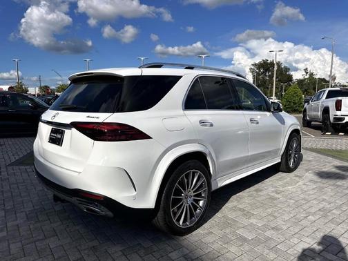 2024 Mercedes-Benz GLE 450 Plug-In Hybrid Base 4MATIC