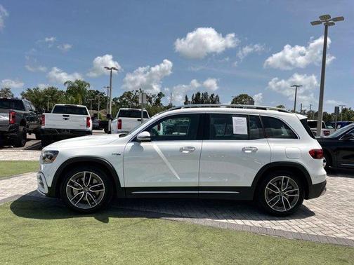 2025 Mercedes-Benz AMG GLB 35 Base
