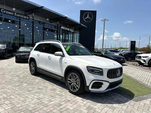 2025 Mercedes-Benz AMG GLB 35 Base