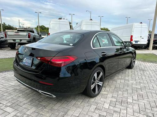 2025 Mercedes-Benz C-Class C 300