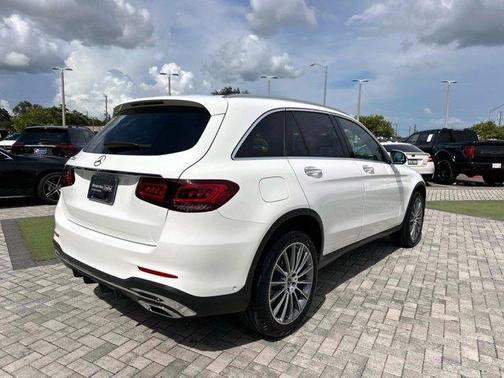 2022 Mercedes-Benz GLC 300 Base