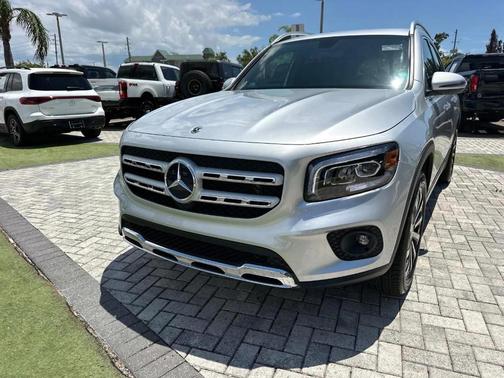 2022 Mercedes-Benz GLB 250 Base
