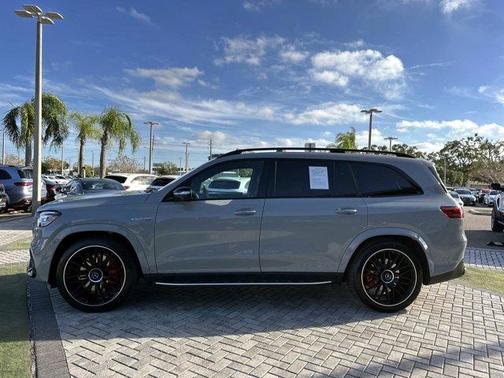 2025 Mercedes-Benz AMG GLS 63 Base
