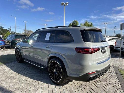 2025 Mercedes-Benz AMG GLS 63 Base
