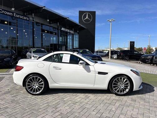 2017 Mercedes-Benz SLC 300 Base