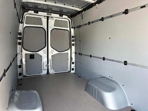 2025 Mercedes-Benz Sprinter 3500XD High Roof