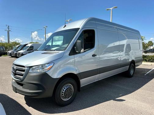 2025 Mercedes-Benz Sprinter 3500XD High Roof